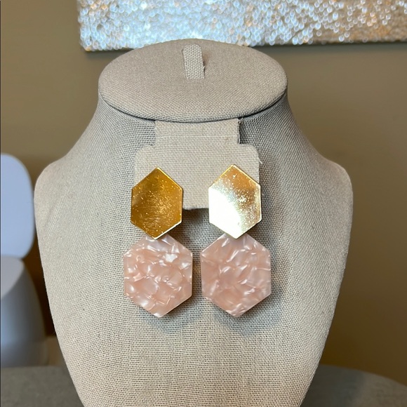 Jewelry - Geometric Gold and Blush Pink Earrings